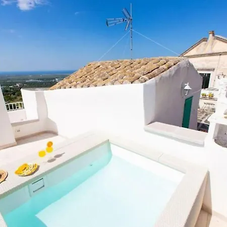 Casa Leo With Jacuzzi Casa vacanze